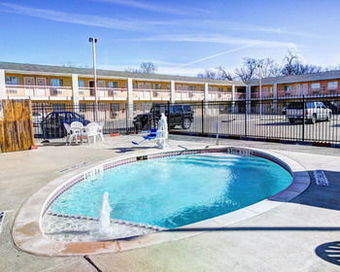 Hotel Rodeway Inn