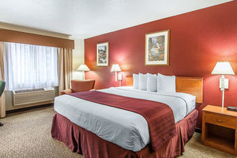 Hotel Quality Inn Downtown Convention Center