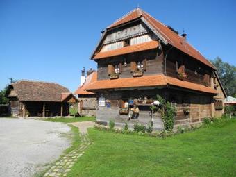 Hostal Tradicije Cigoc