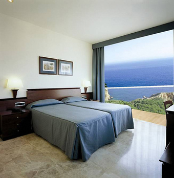 Hipocrates Curhotel