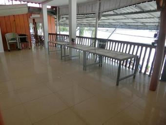 Hostal Elephant Guesthouse
