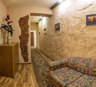 Hotel Leo