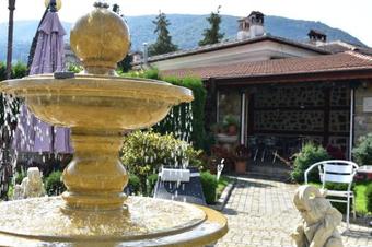 Hostal Complex Oazis