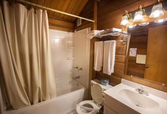 Lake Texoma Camping Resort Cabin 13