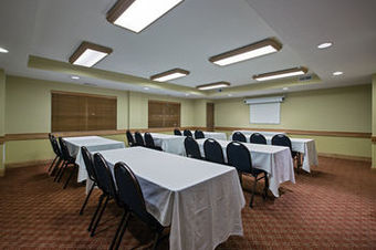 Hotel Americinn Lodge & Suites Newton