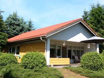 Two-bedroom Holiday Home In H�jslev 2