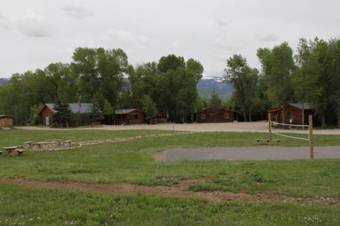 Lodge Teton Valley Cabins