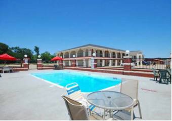Varsity Inn Motel
