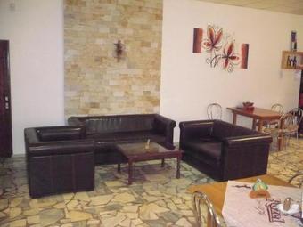 Motel ?of�r