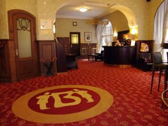 Hotel Barons