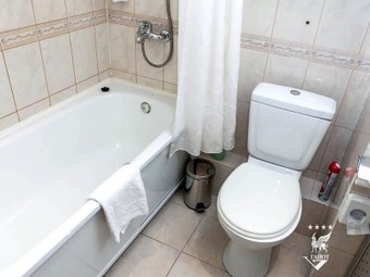 Hotel Guyot