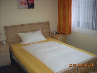 Center Hotel