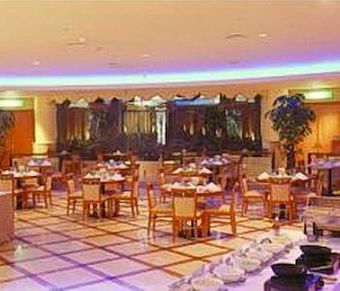 Hotel Monarch Plaza