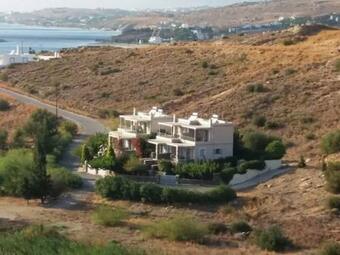 Apartamentos Aeolia Villas