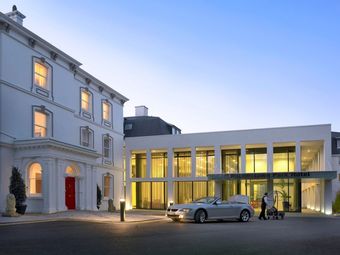 Hotel Rochestown Park