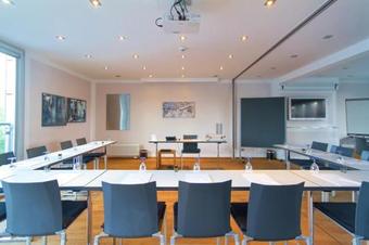 Qube Apartments