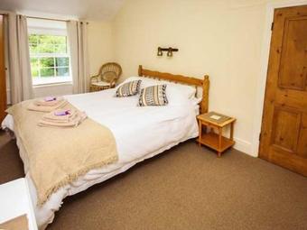 Parc Cottage