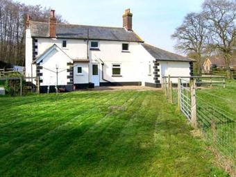 Bridge Farmhouse