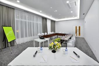 Whiz Hotel Sudirman Cilacap
