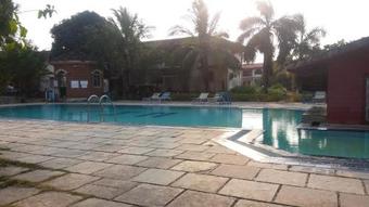 Lio's Apartment, Colonia Jose Menino