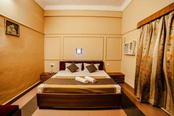 Hotel Empire