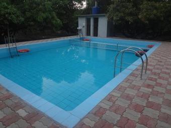 Hotel Shiv Farm House