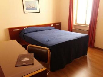 New Alexander Hotel