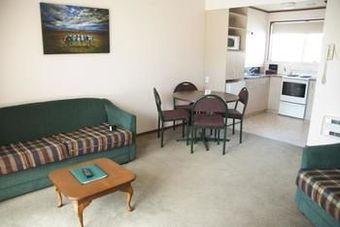 Esplanade Motels