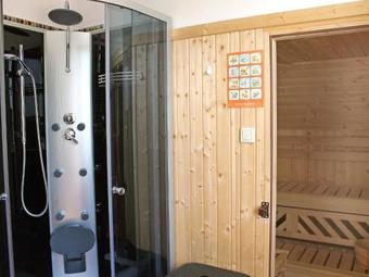 Holiday Home Villa Von Valdi