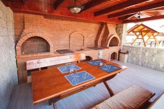 Hostal Vila Adr