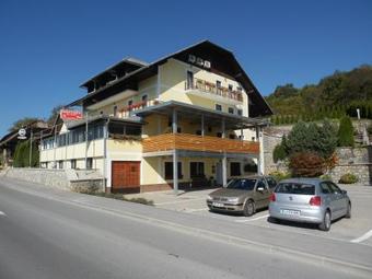 Hotel Gosti??e Na Paj?ni