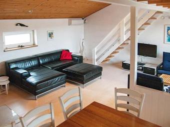 Three-bedroom Holiday Home In Ringk�bing 12