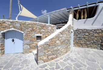 Hostal The Big Blue