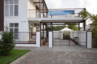 Apartments 21