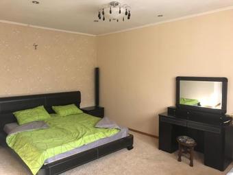 Apartment On Nebesnoi Sotni