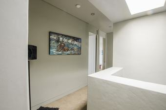 Hostal 10 Elf Beach House