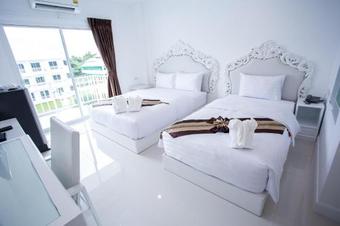 Hotel White House