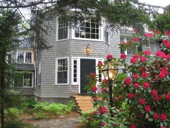 Posada Harbourside Inn
