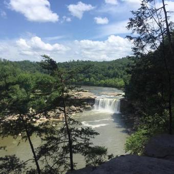 Lodge Cumberland Falls State Resort Park
