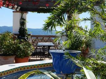 Hotel Los Casta�os