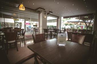 Hotel Cronos