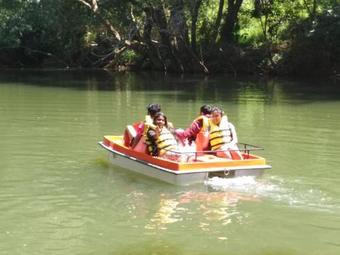Hotel River Near Coorg