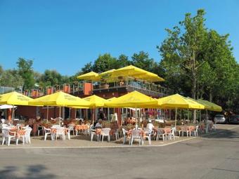 Locazione Turistica Camping Cisano & San Vito (bdl501)