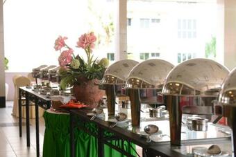 Hotel Felda Residence Trolak