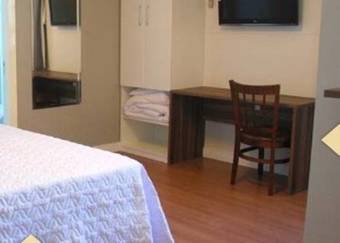 Hotel Jacu�