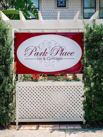 Park Place Inn And Cottages