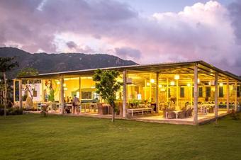 Hotel Sorrento Beach Club Vietnam