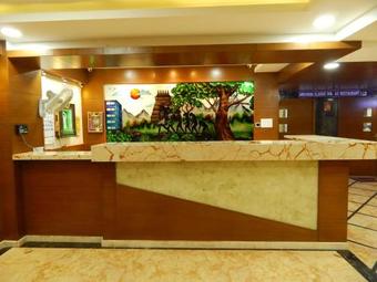 Hotel Aadhi