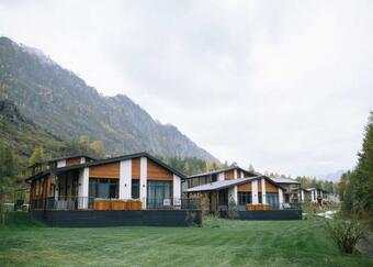 Klever Resort