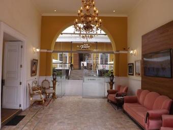 Hotel Colonial
